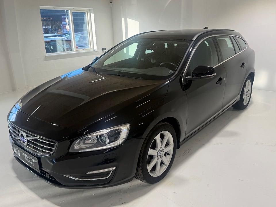 Volvo V60 2,0 D3 150 Momentum aut. 5d