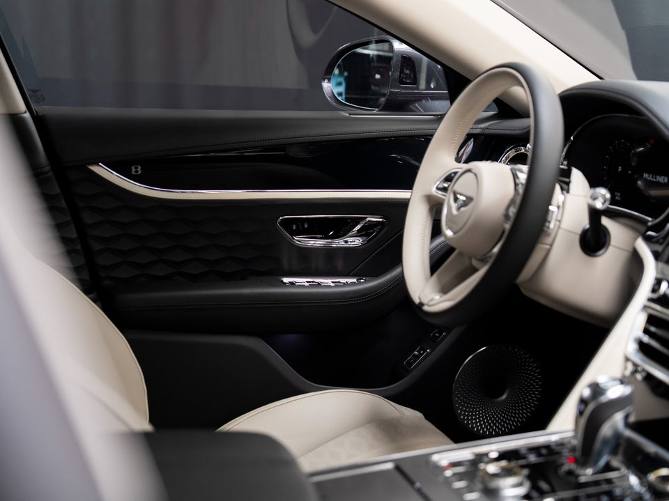 Bentley Flying Spur 4,0 V8 Hybrid Mulliner aut. 4d