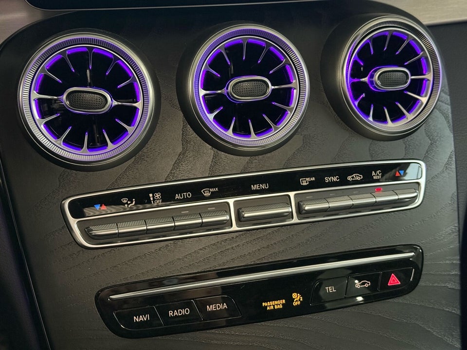 Mercedes C220 d 2,0 AMG Line Night Edition stc. aut. 4Matic 5d