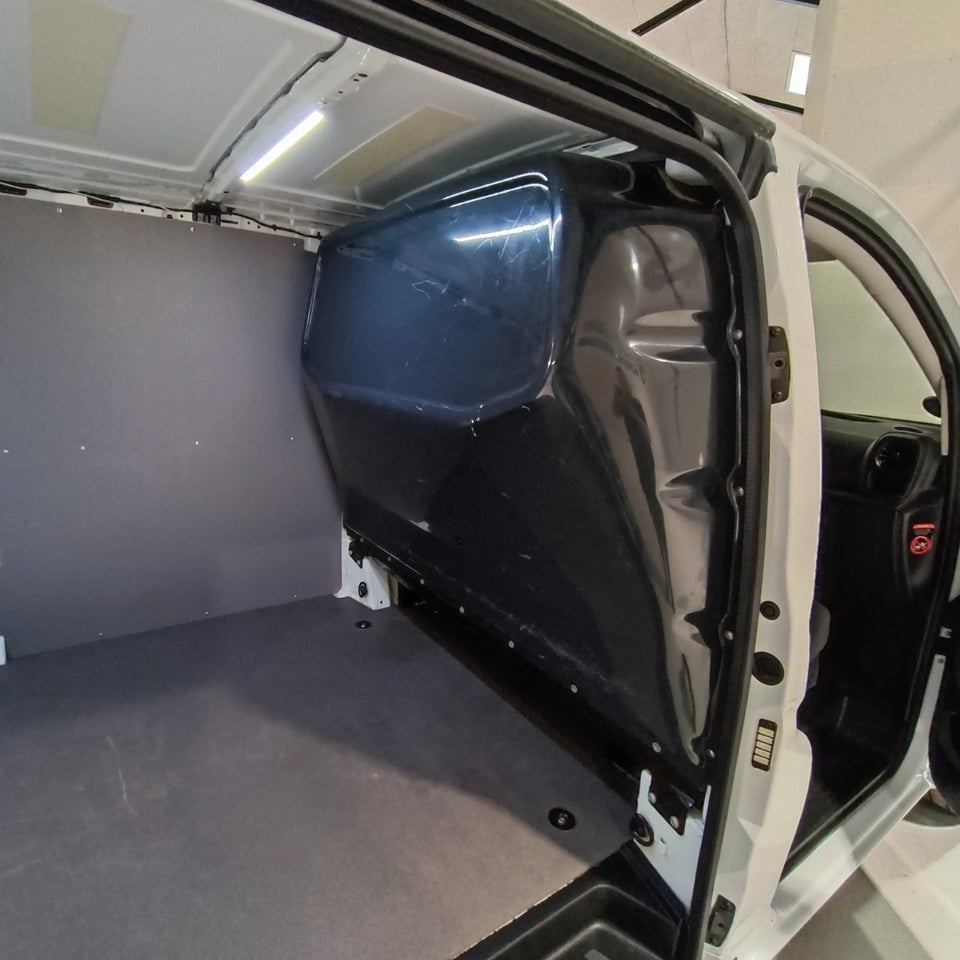 Mercedes Vito 114 2,0 CDi A2 Kassevogn SELECT aut. RWD