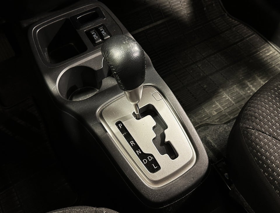Mitsubishi Space Star 1,2 Intense CVT 5d