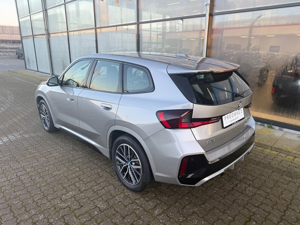 BMW iX1 xDrive30 M-Sport Premium 5d