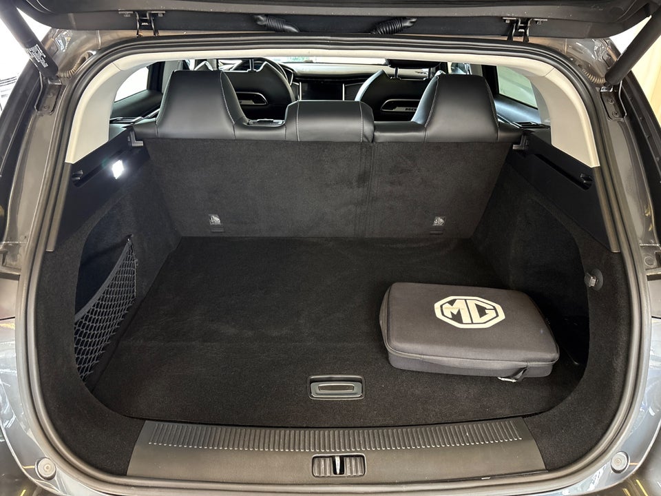 MG Marvel R Performance 5d