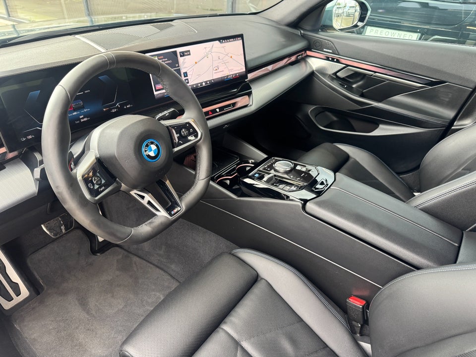 BMW i5 eDrive40 M-Sport 4d