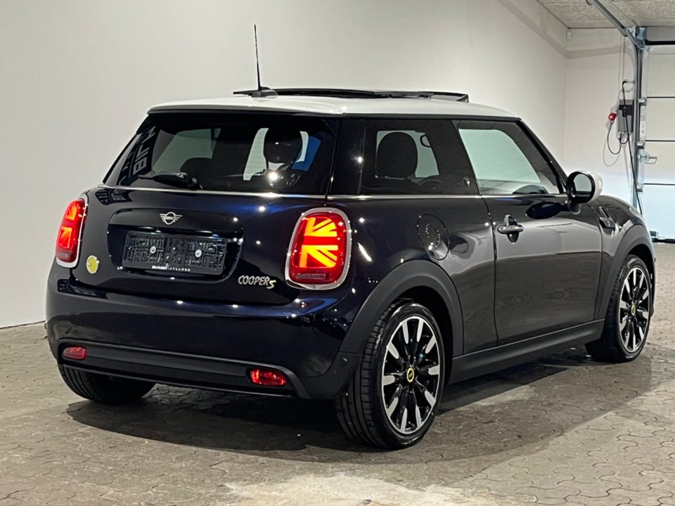 MINI Cooper SE Maximise 3d