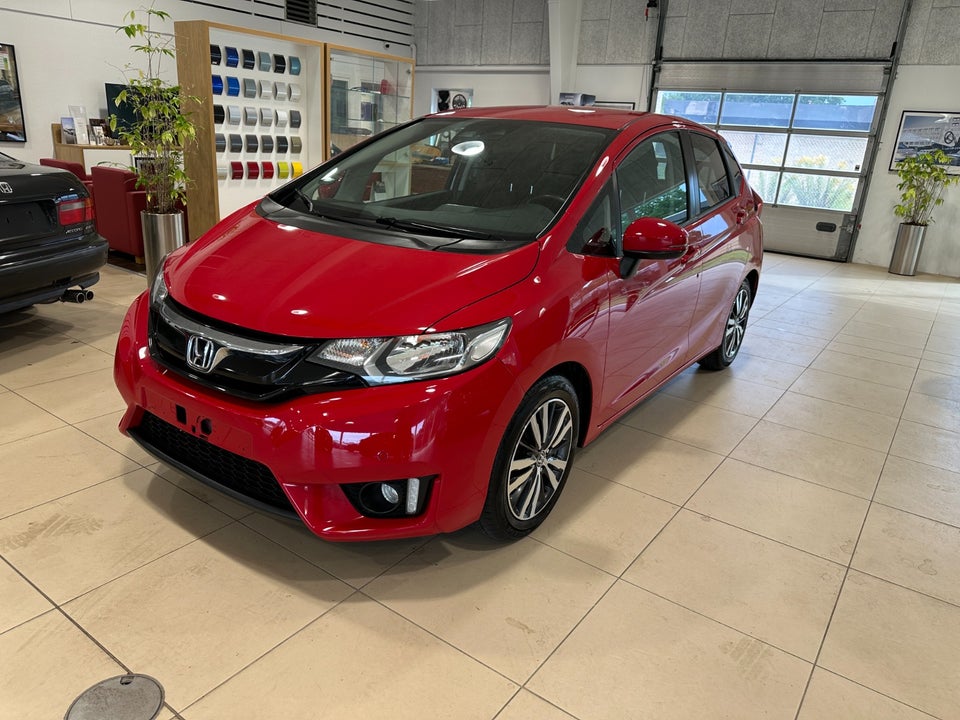 Honda Jazz 1,3 i-VTEC Elegance CVT 5d
