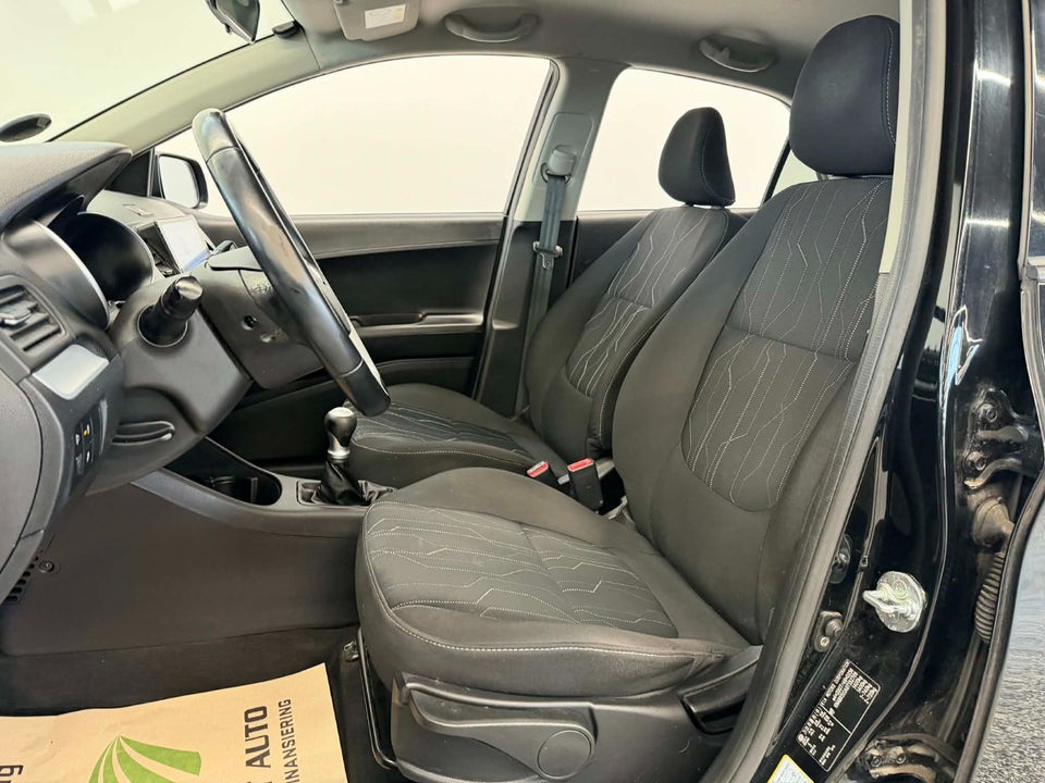 Kia Picanto 1,0 Collection Sport 5d