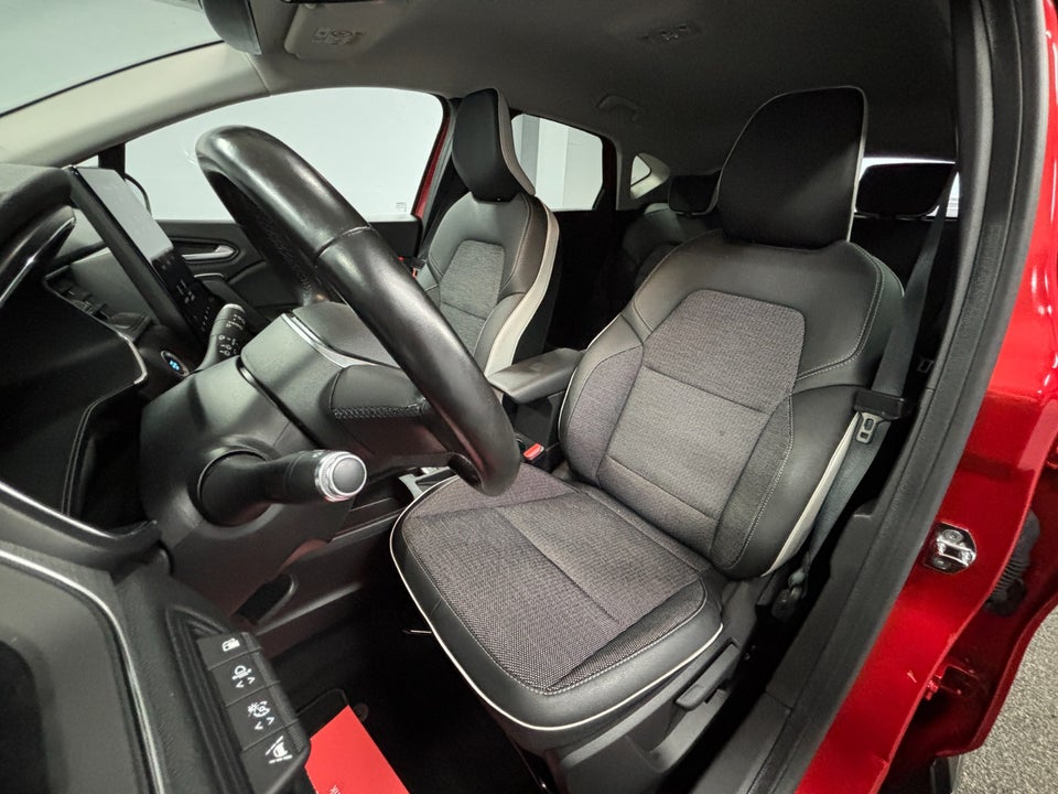 Renault Captur 1,6 E-Tech Intens 5d