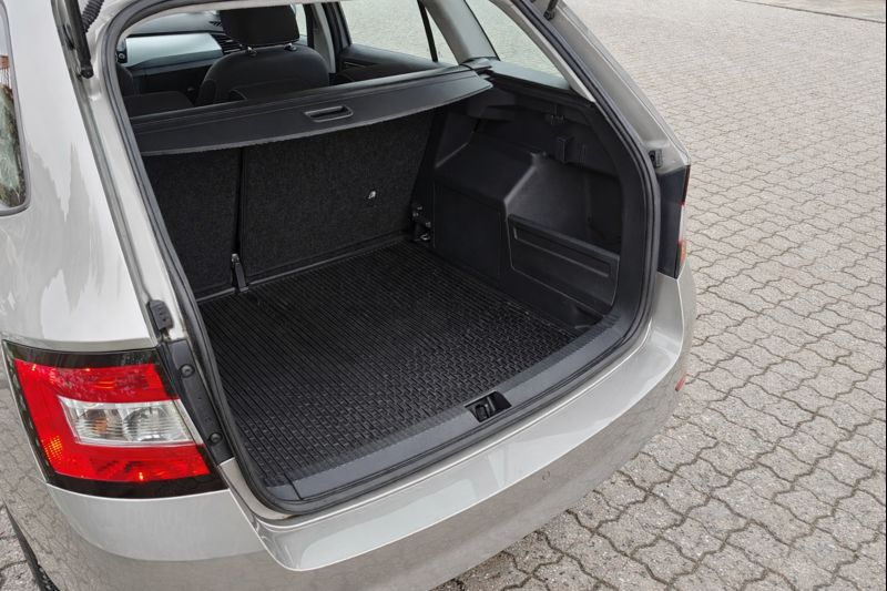 Skoda Fabia 1,0 MPi 75 Ambition Combi 5d