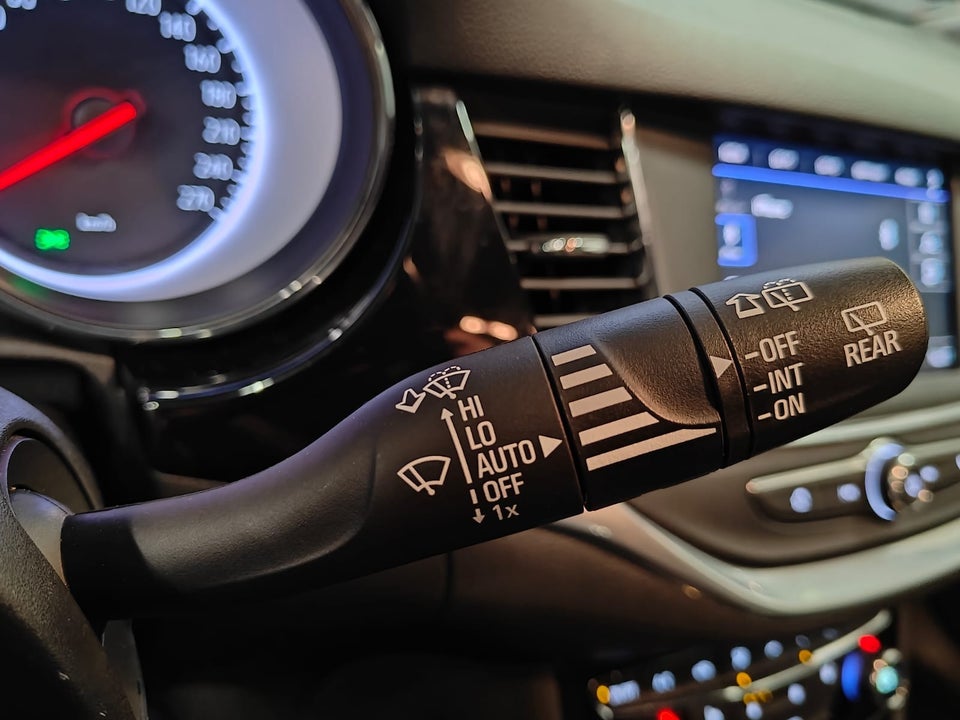 Opel Astra 1,5 D 122 Elegance Sports Tourer aut. 5d