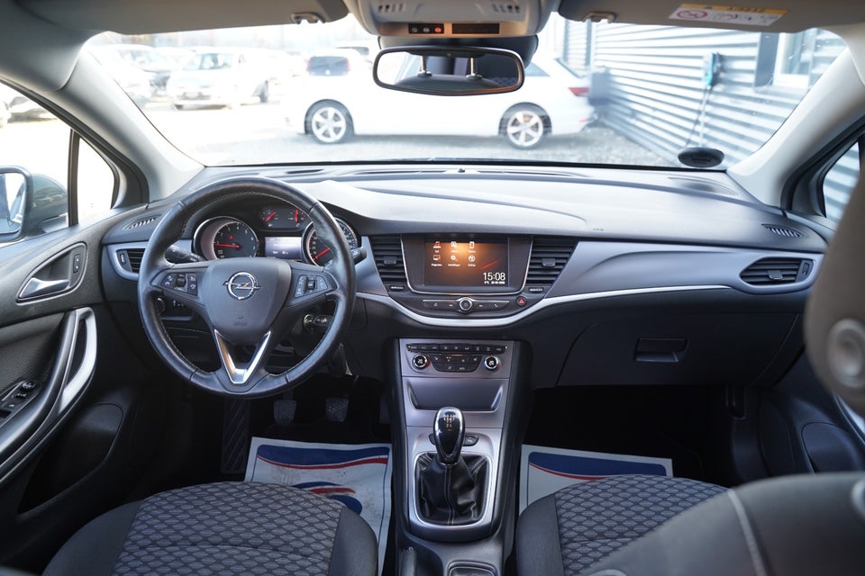 Opel Astra 1,0 T 105 Enjoy 5d