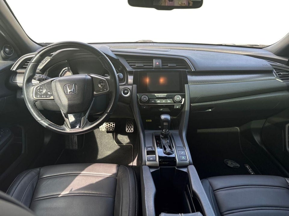 Honda Civic 1,5 VTEC Turbo Sport+ CVT 5d
