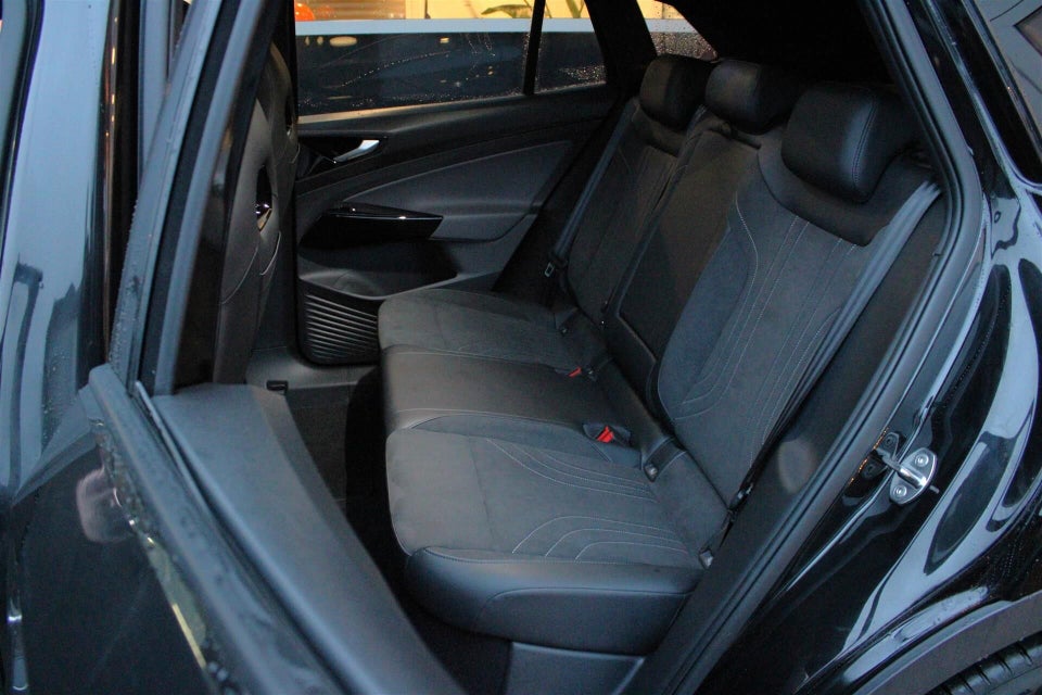 VW ID.4 77 Pro Performance 5d