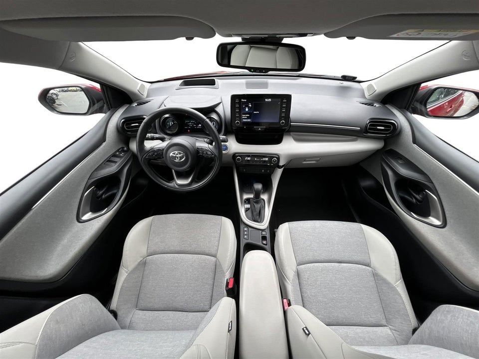 Toyota Yaris 1,5 Hybrid Elegant e-CVT 5d