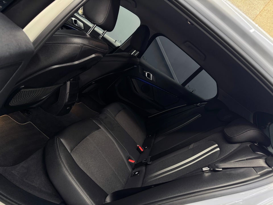 BMW 118d 2,0 Sport Line aut. 5d