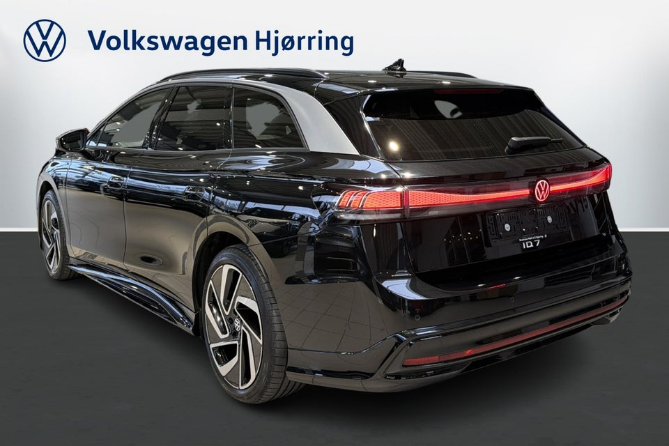 VW ID.7 86 Style S Tourer 5d