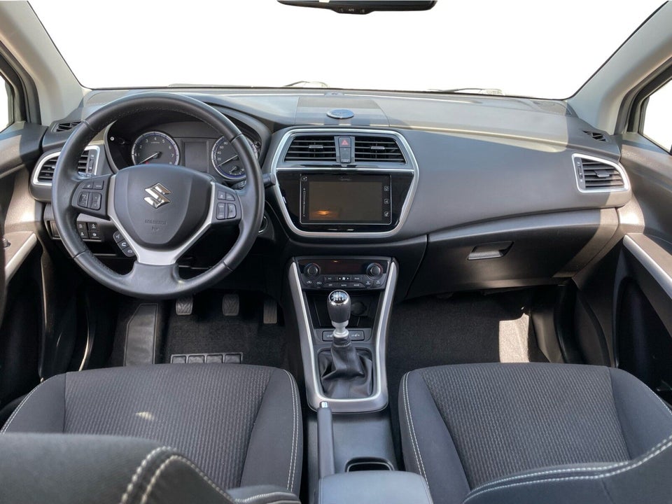 Suzuki S-Cross 1,4 mHybrid Active 5d