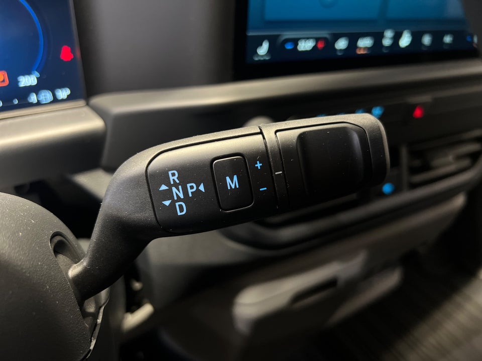 Ford Transit Custom 320 L2 2,0 EcoBlue Trend aut.