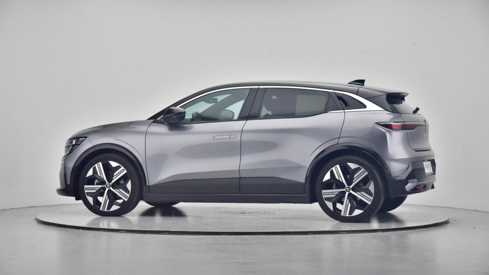 Renault Megane E-Tech 60 Iconic 5d