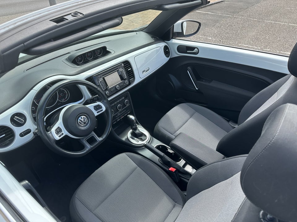 VW The Beetle 1,4 TSi 160 Design Cabriolet DSG 2d