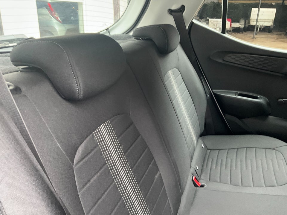 Hyundai i10 1,0 MPi Advanced 5d