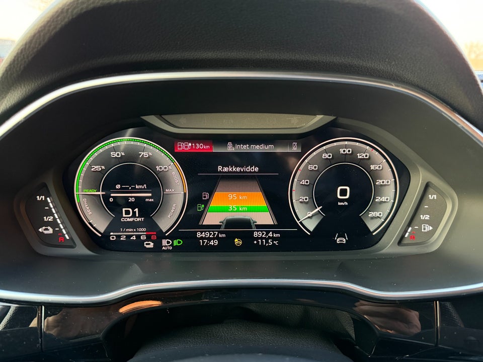 Audi Q3 45 TFSi e S-line plus S-tr. 5d