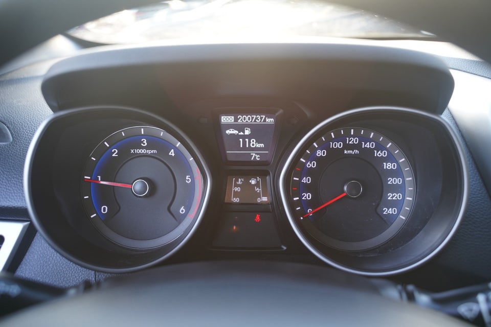 Hyundai i30 1,6 CRDi 110 Active+ CW 5d