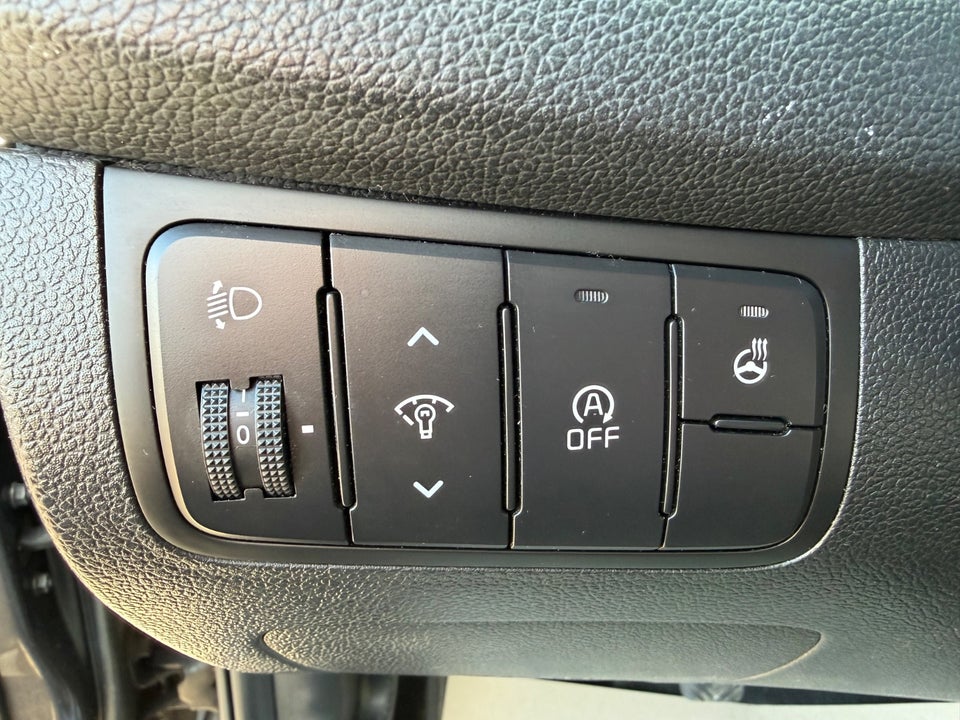 Kia Ceed 1,4 CVVT Spring SW 5d