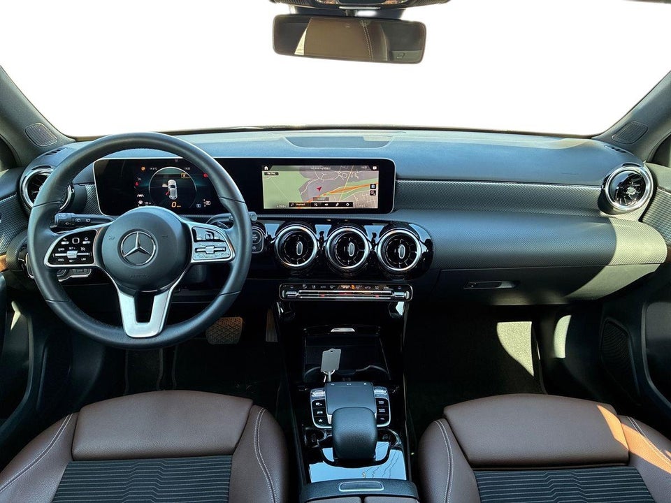 Mercedes A200 1,3 Progressive aut. 5d