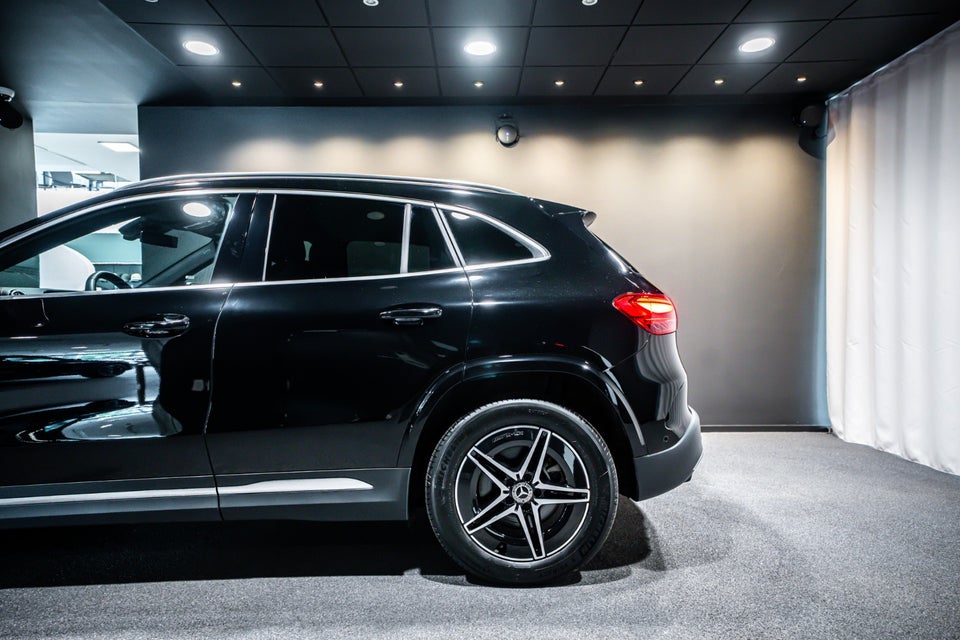 Mercedes EQA350 AMG Advance 4Matic 5d