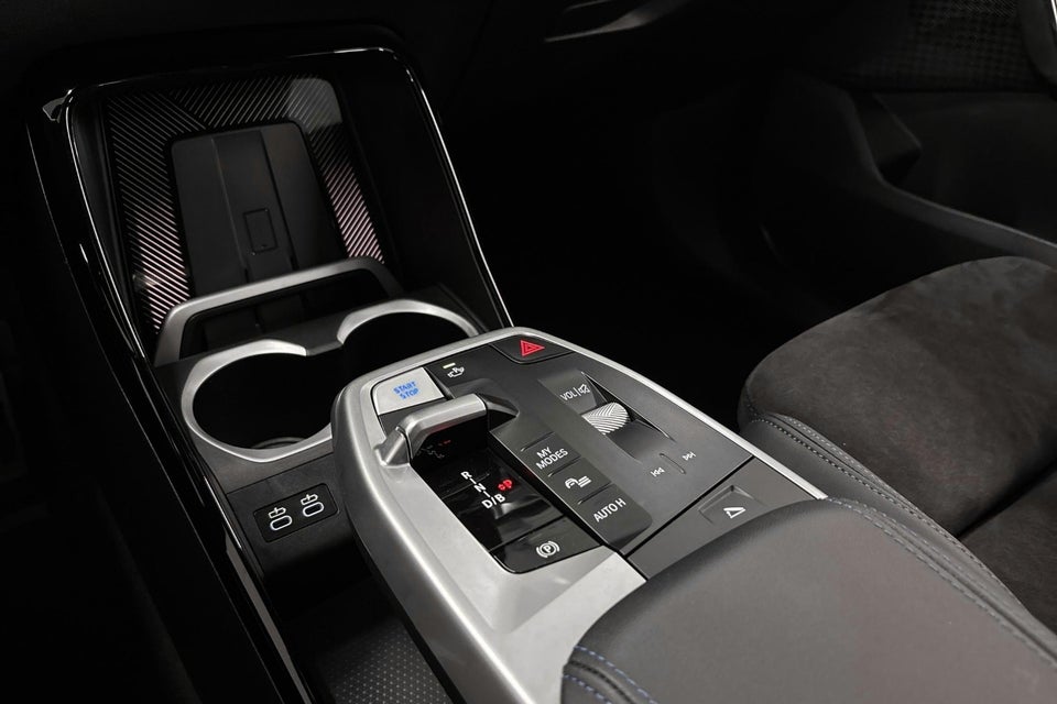 BMW iX1 eDrive20 M-Sport 5d