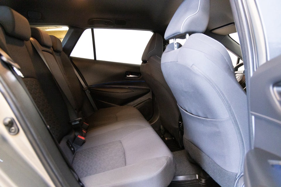 Toyota Corolla 1,8 Hybrid Active Premium Touring Sports MDS 5d