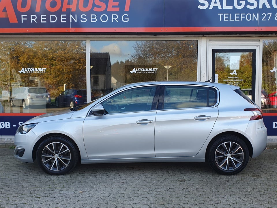 Peugeot 308 1,6 BlueHDi 120 Allure 5d