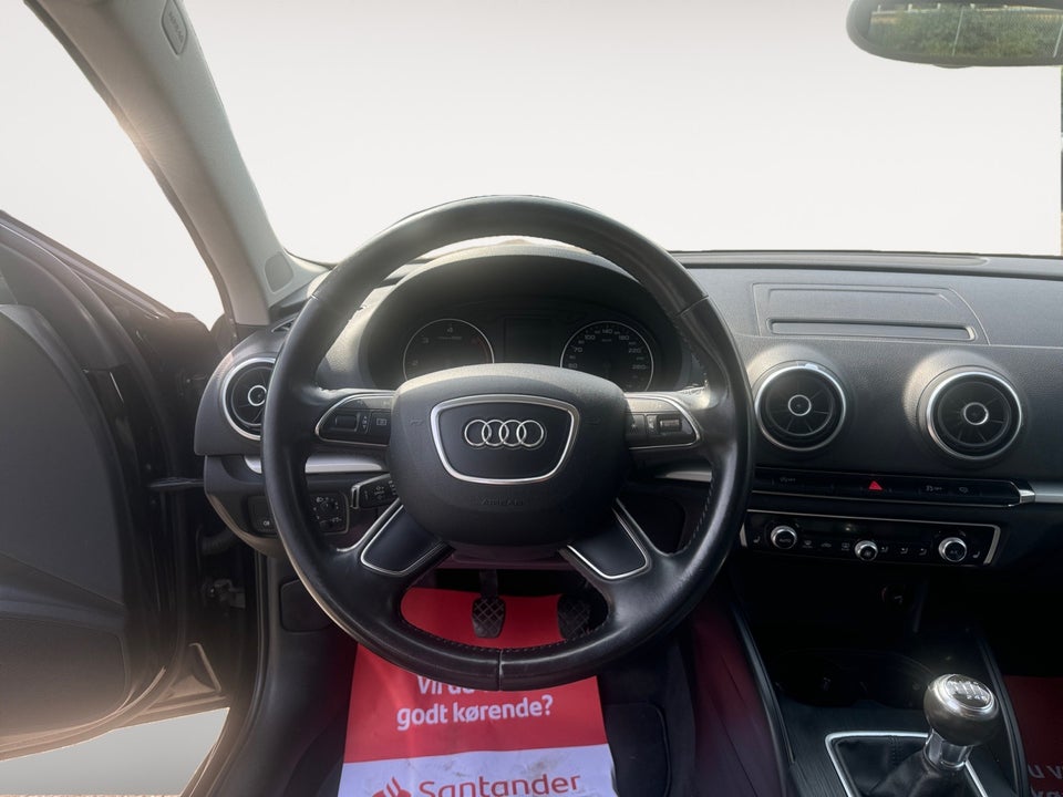 Audi A3 1,6 TDi Ambiente Sportback 5d