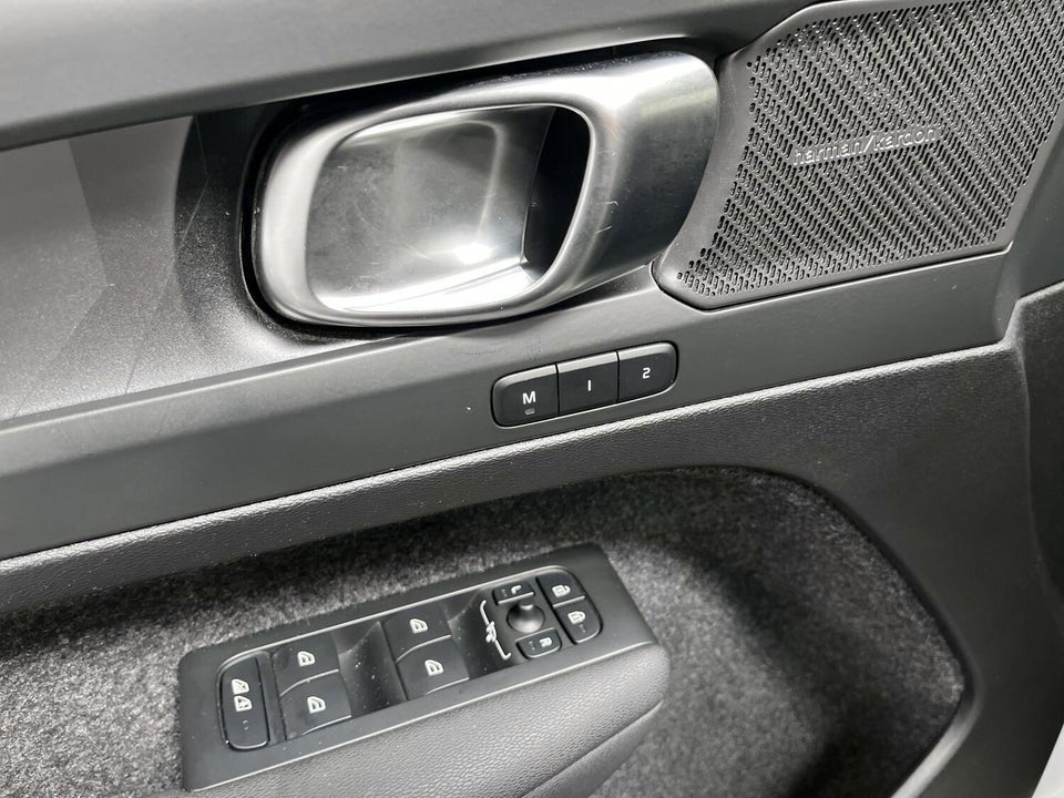 Volvo EX40 Extended Range Ultra 5d