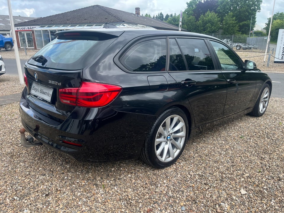 BMW 320d 2,0 Touring Advantage aut. 5d