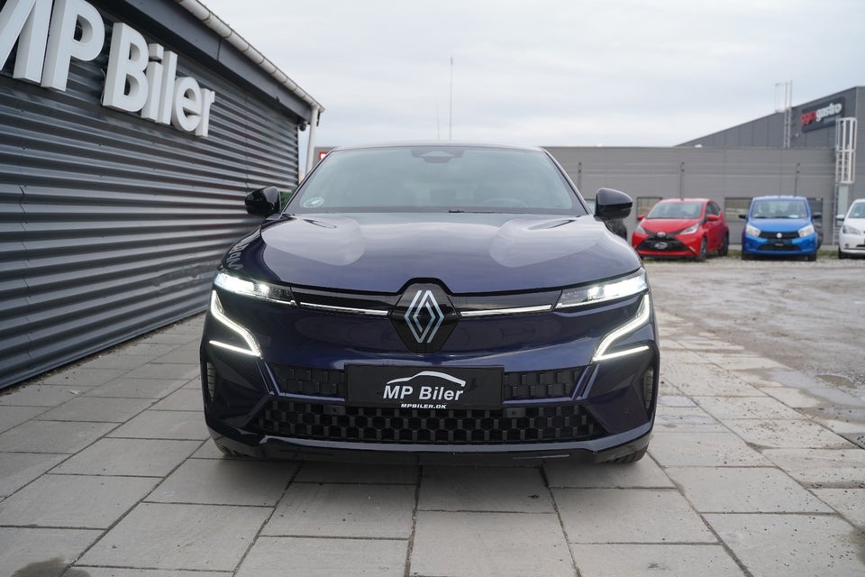 Renault Megane E-Tech 60 Iconic 5d