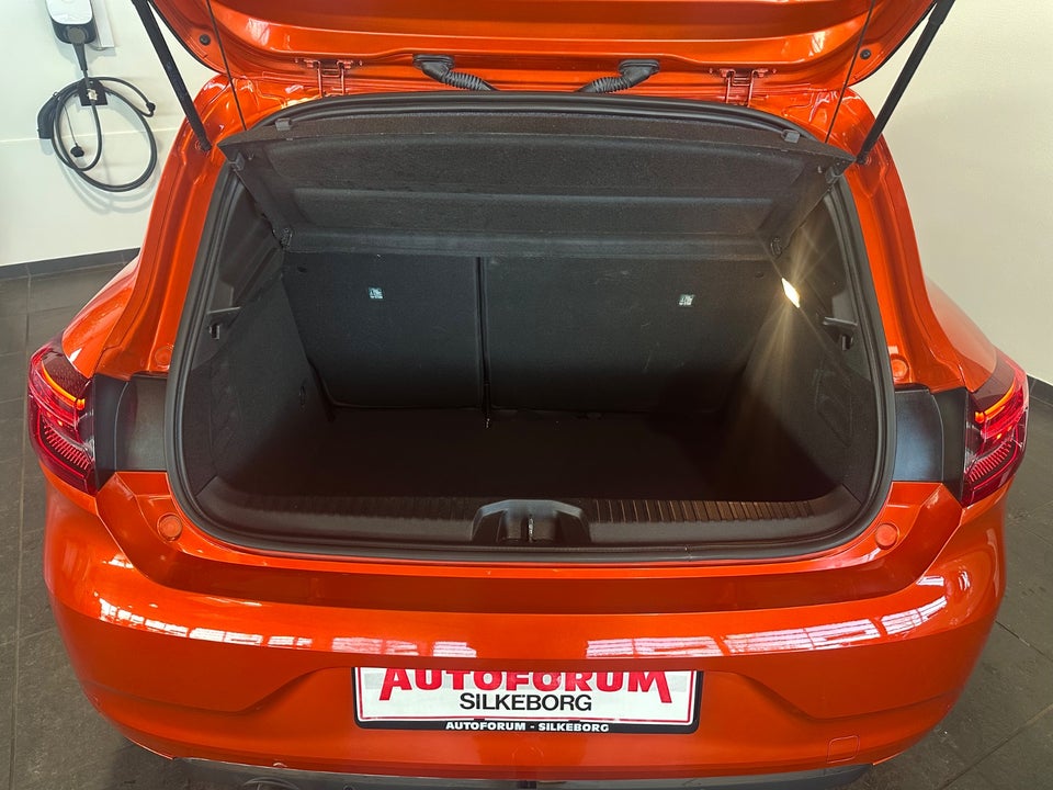 Renault Clio V 1,0 TCe 90 Techno 5d