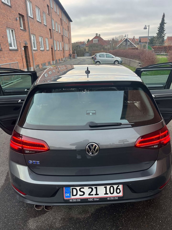 VW Golf VII 1,4 GTE DSG 5d