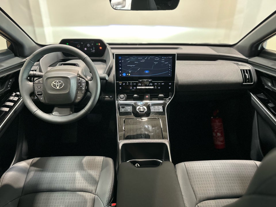 Toyota bZ4X Executive 5d