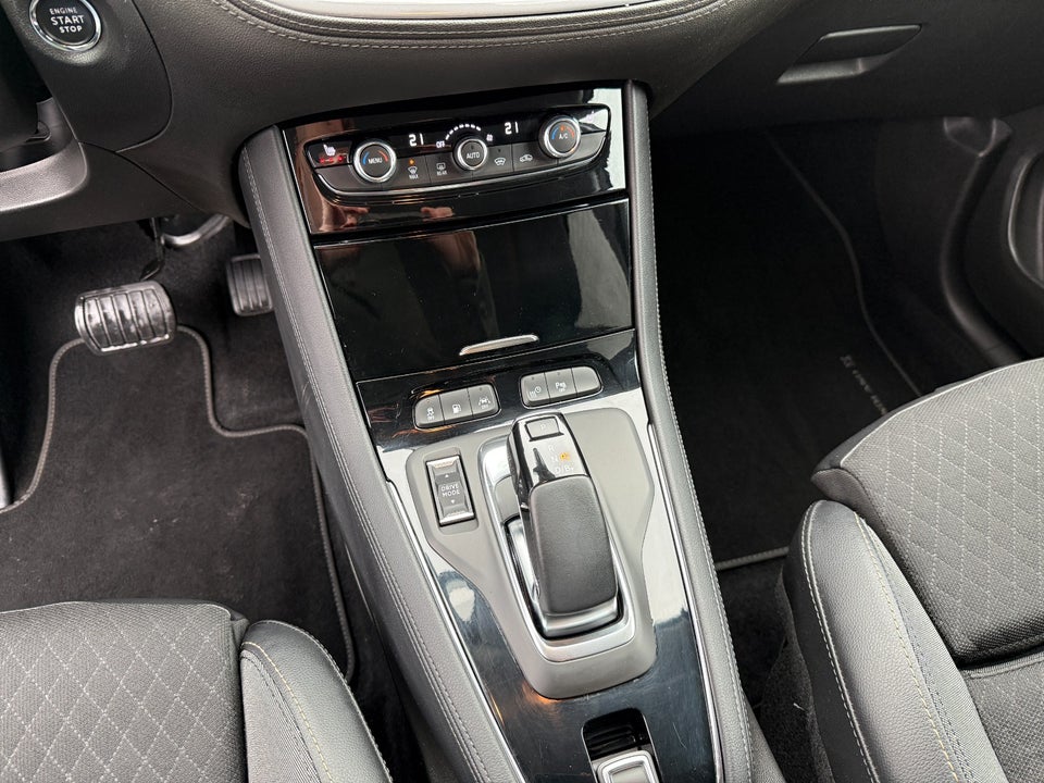 Opel Grandland X 1,6 Hybrid Ultimate aut. 5d