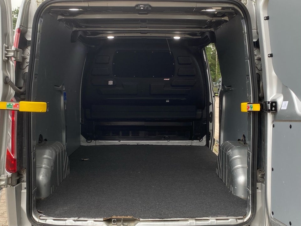 Ford Transit Custom 340 L2 2,0 TDCi 170 Limited aut.