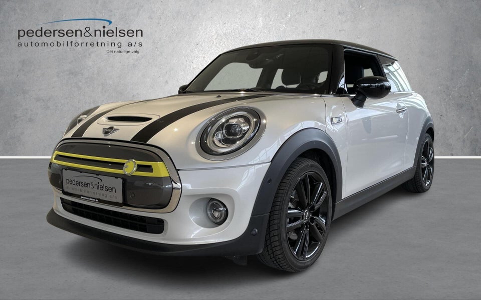 MINI Cooper SE Trim L 3d