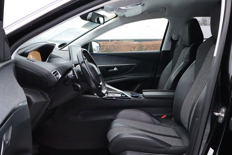Peugeot 3008 1,6 BlueHDi 120 GT Line EAT6 Grip 5d