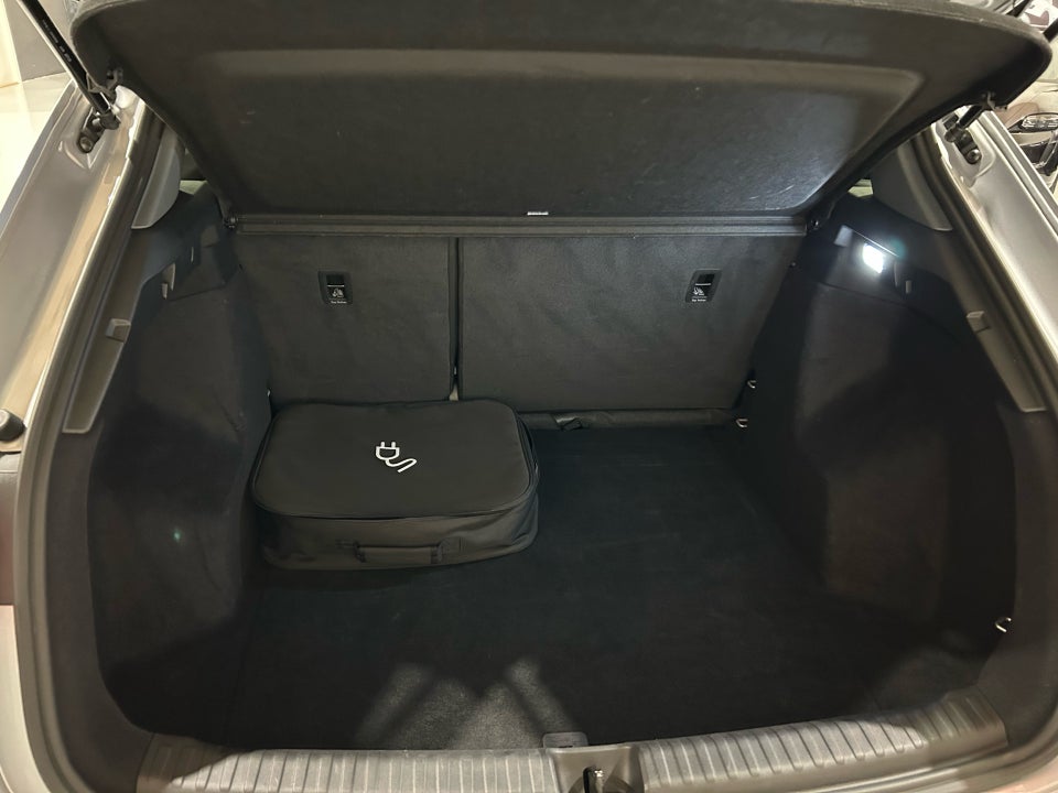 Audi Q4 e-tron 40 Advanced 5d