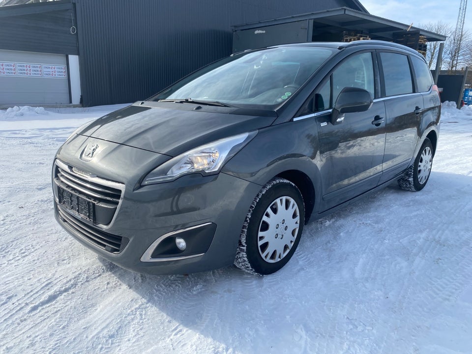 Peugeot 5008 1,6 BlueHDi 120 Style 7prs 5d