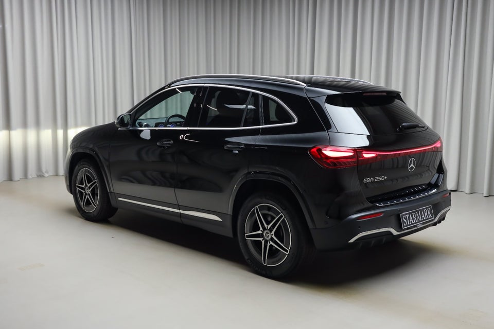Mercedes EQA250+ AMG Advance 5d