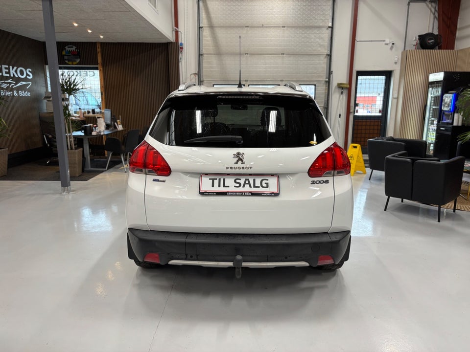 Peugeot 2008 1,2 VTi 82 Active 5d