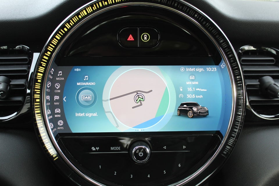 MINI Cooper SE Camden Edition 3d