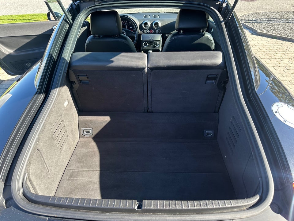 Audi TT 1,8 T 163 Coupé 2d